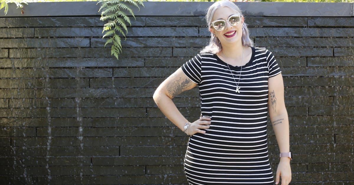 Moda plus size: porady i triki stylizacyjne, które podkreślą Twoje atuty