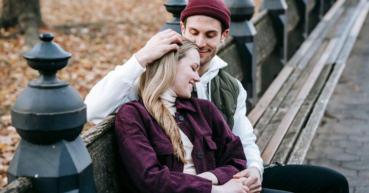 Jak się ubrać na randkę? 12 sprawdzonych stylizacji na różne okazje