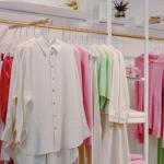 Moda po 30: jak budować garderobę kapsułową krok po kroku