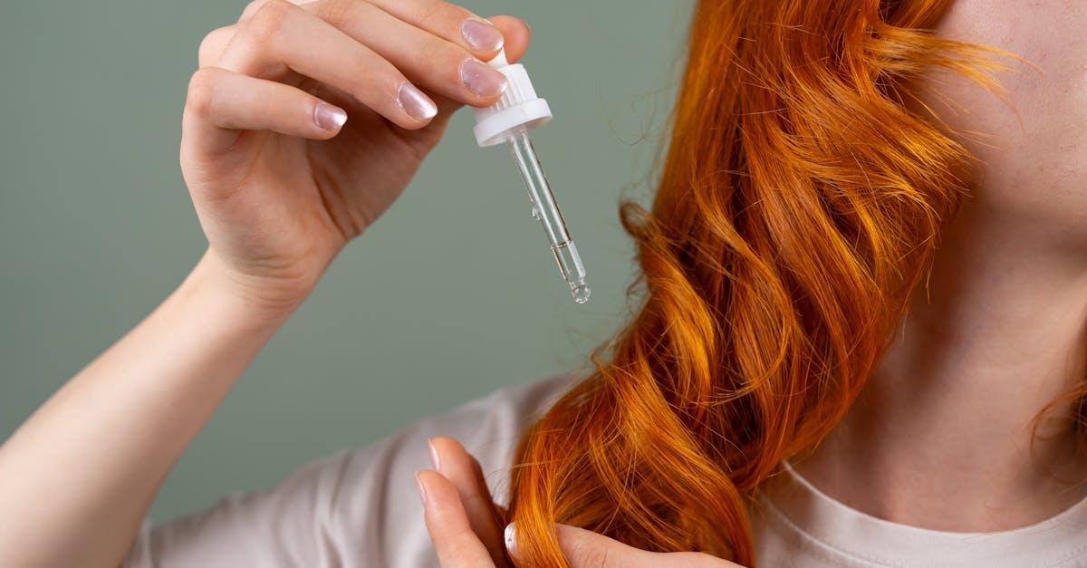 Naturalna pielęgnacja włosów: proste rytuały i składniki, które naprawdę działają