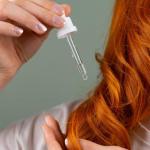 Naturalna pielęgnacja włosów: proste rytuały i składniki, które naprawdę działają