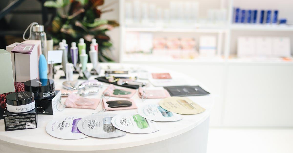 Jak czytać składy kosmetyków: praktyczny przewodnik po INCI krok po kroku