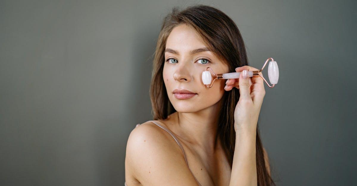 Najczęstsze błędy w pielęgnacji twarzy: pułapki, które szkodzą skórze (i jak ich uniknąć)