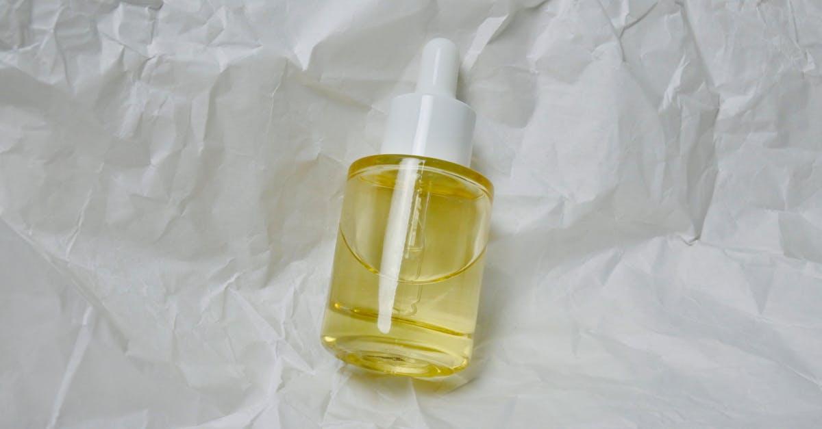 Retinol – kiedy i jak stosować? Kompletny przewodnik krok po kroku